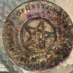 Hand crafted pendulum board